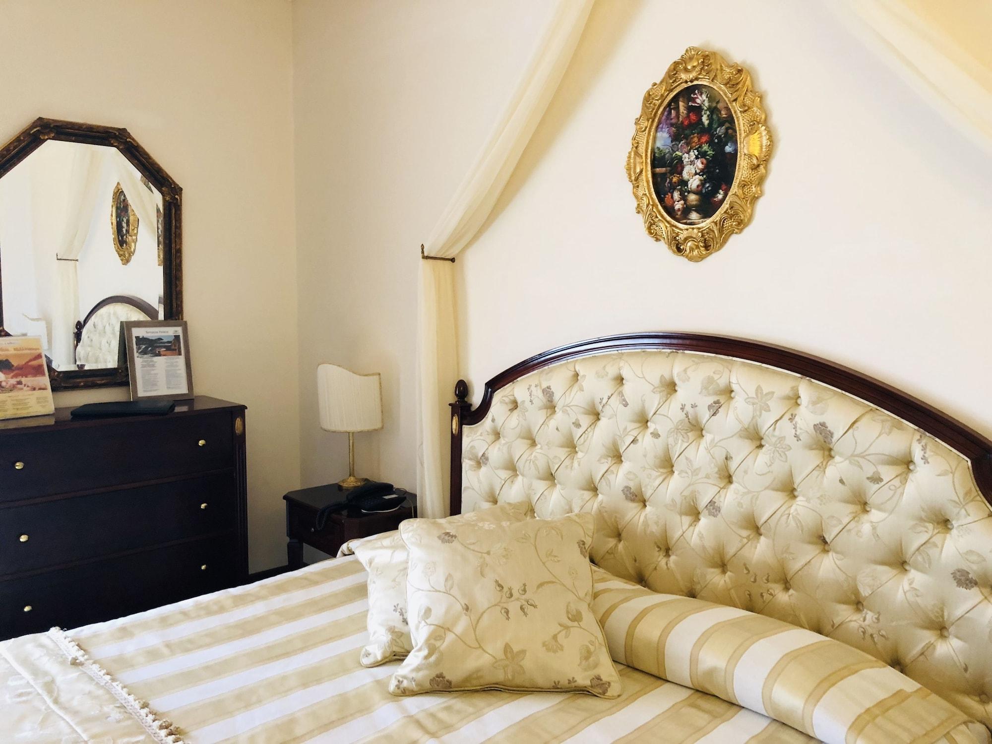 Grand Hotel Palace มาร์ซาลา ภายนอก รูปภาพ A bedroom at the hotel